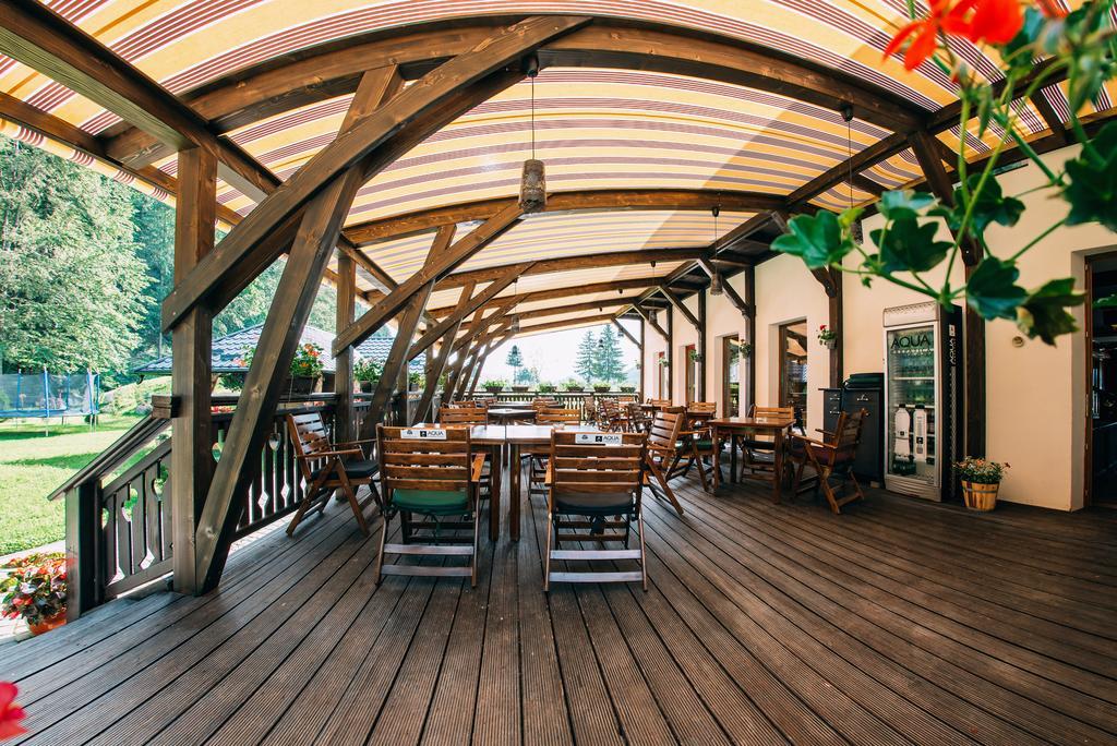 La Conac In Bucovina Hotel Gura Humorului Eksteriør billede