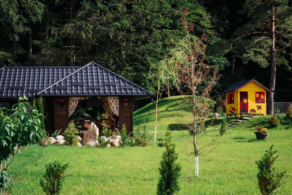 La Conac In Bucovina Hotel Gura Humorului Eksteriør billede